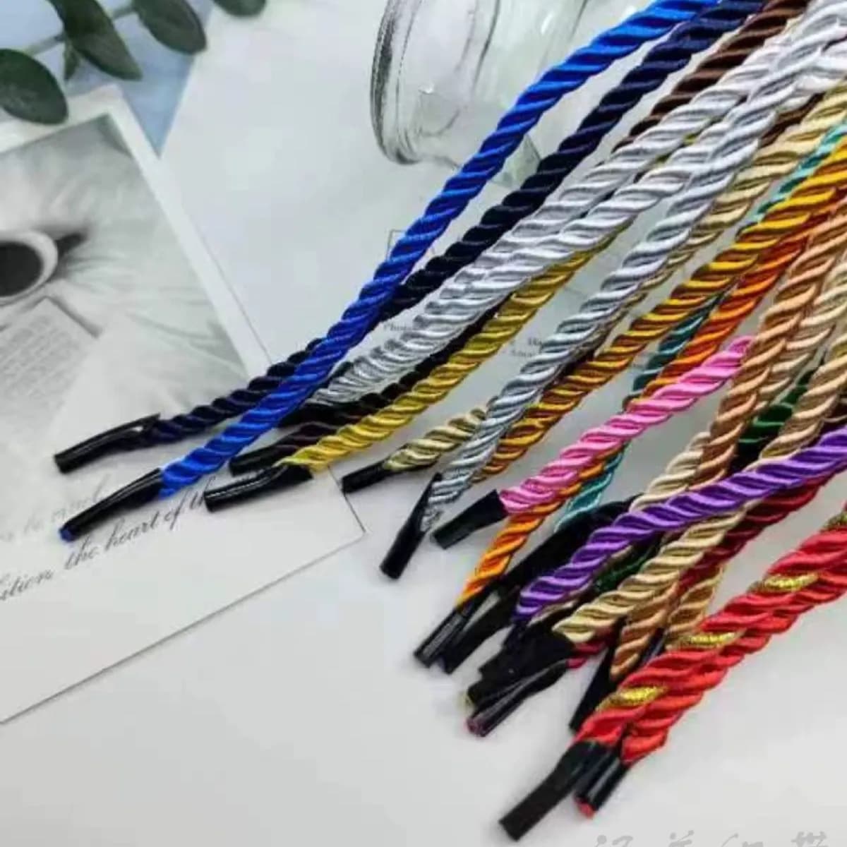 Glossy Core-Wrapped Three-Strand Twisted Cord