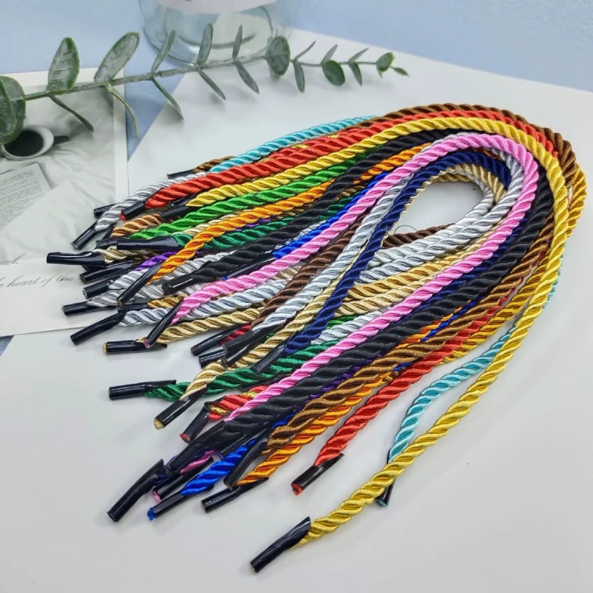 Glossy Core-Wrapped Three-Strand Twisted Cord
